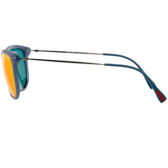 ⛔️SOLD⛔️Prada Sunglasses Linea Rossa collection - Picture 4 of 8